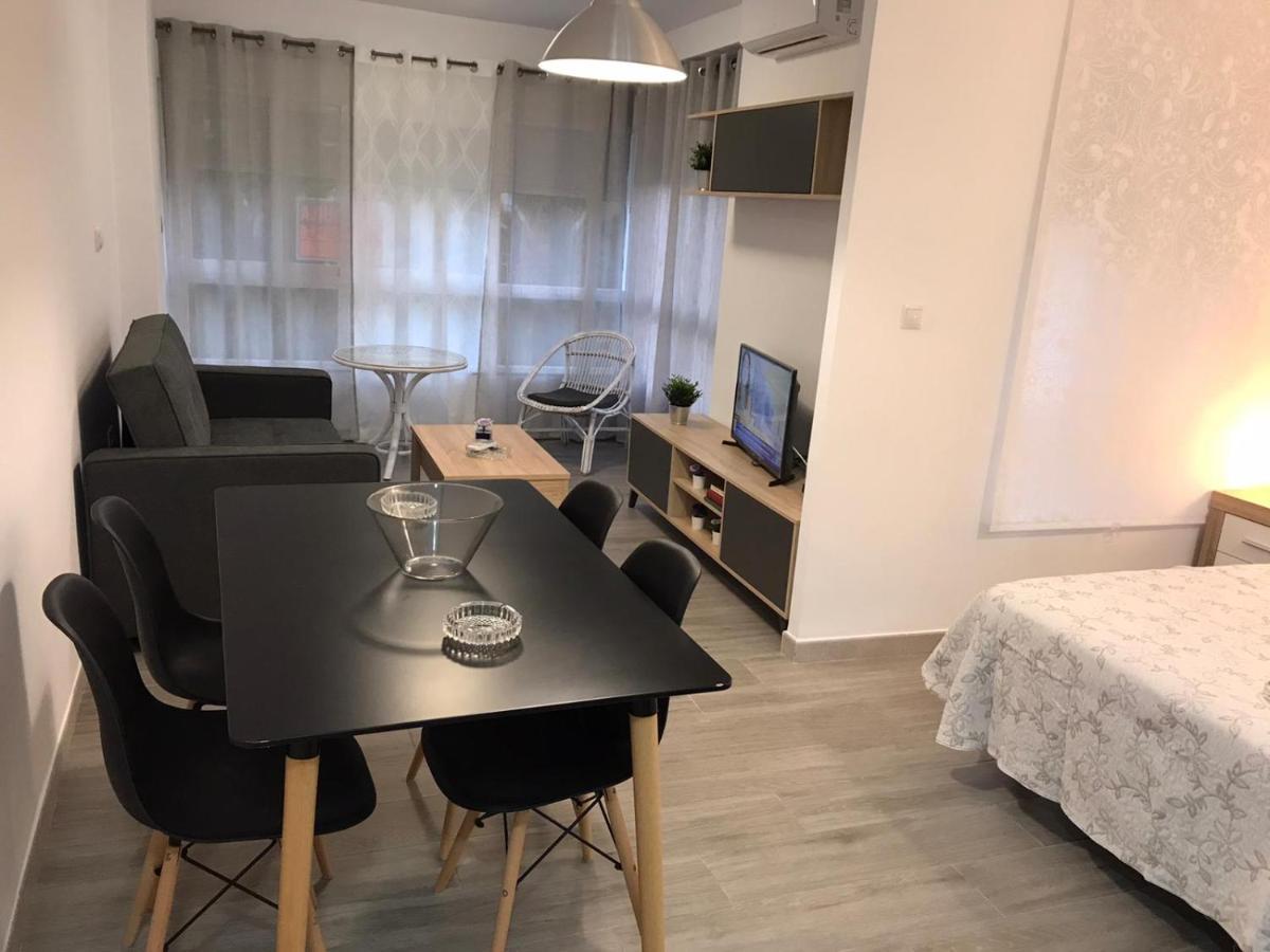 Apartment Centro Internacional Algarrobo-costa *